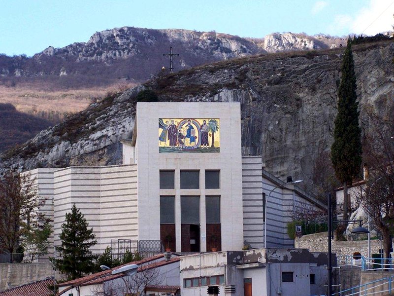 "Santuario